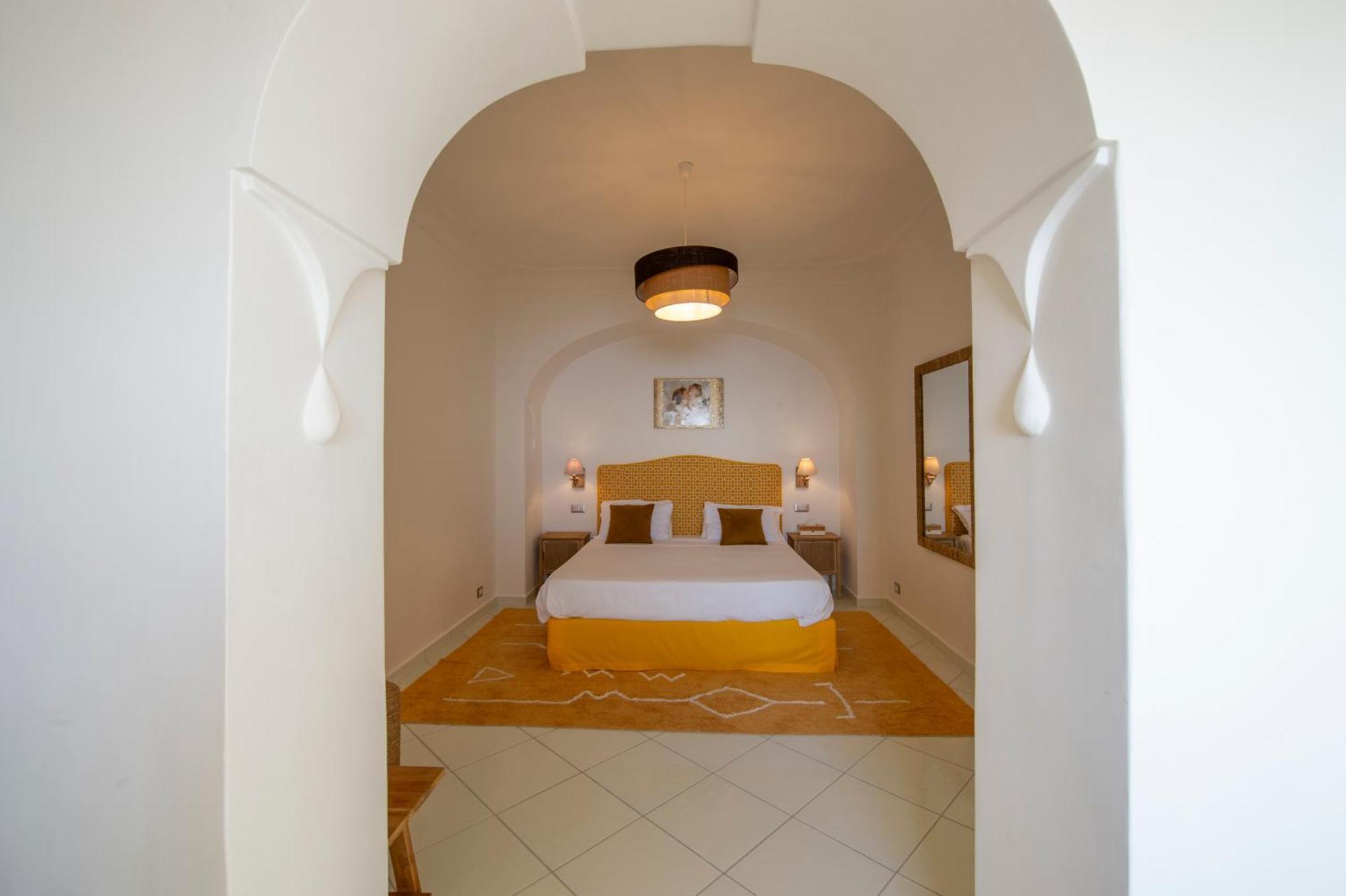 Aria Di Mare,Near Elevator, Few Steps, Parking, Garden Apartment Позитано Екстериор снимка