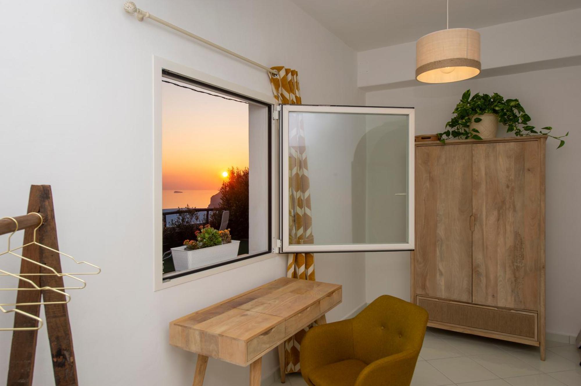 Aria Di Mare,Near Elevator, Few Steps, Parking, Garden Apartment Позитано Екстериор снимка